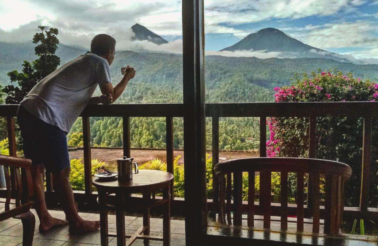 Made Oka Homestay&Warung Munduk Exteriör bild