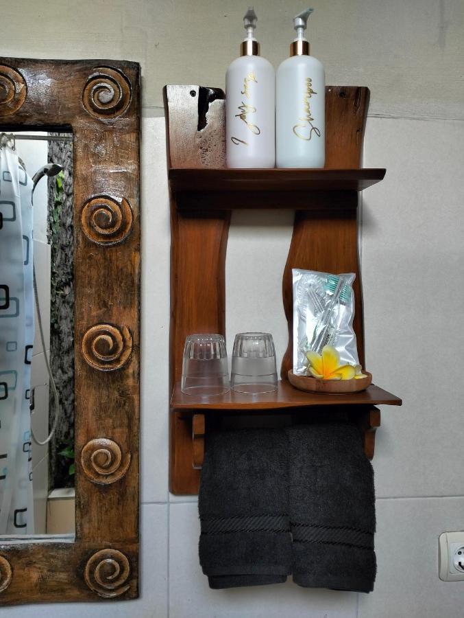 Made Oka Homestay&Warung Munduk Exteriör bild