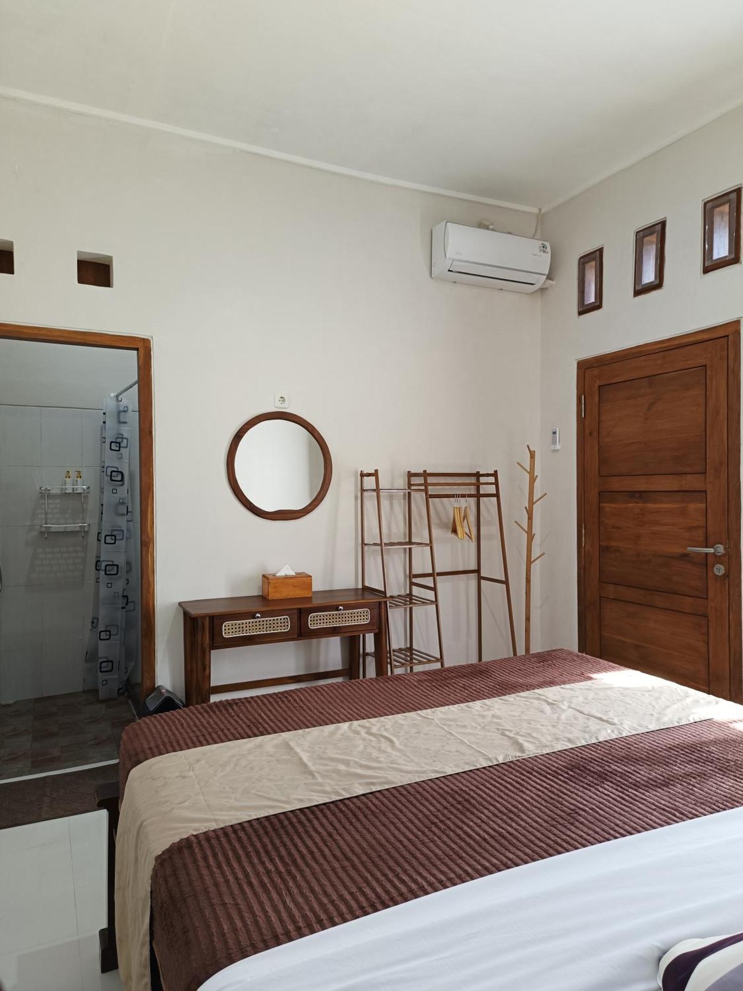 Made Oka Homestay&Warung Munduk Exteriör bild
