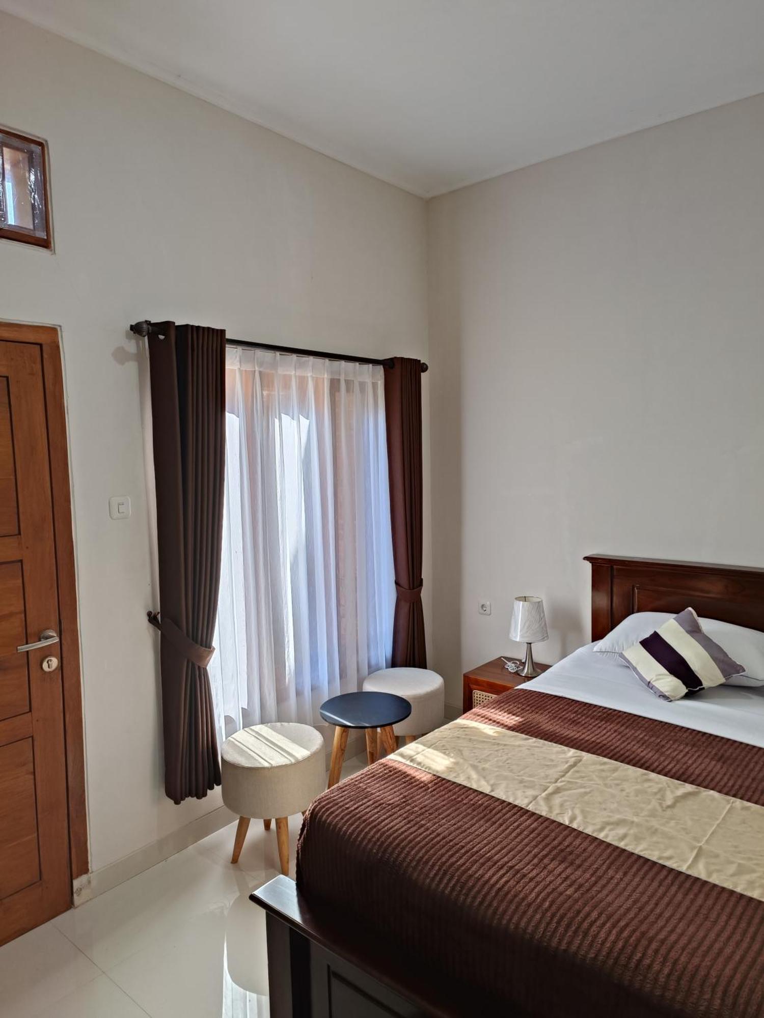 Made Oka Homestay&Warung Munduk Exteriör bild
