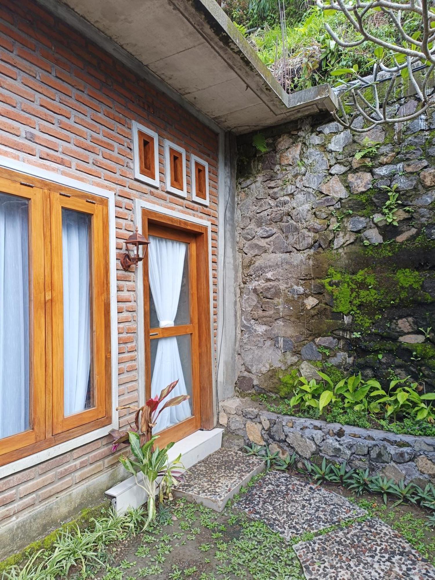 Made Oka Homestay&Warung Munduk Exteriör bild