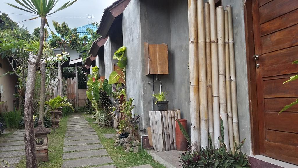 Made Oka Homestay&Warung Munduk Exteriör bild