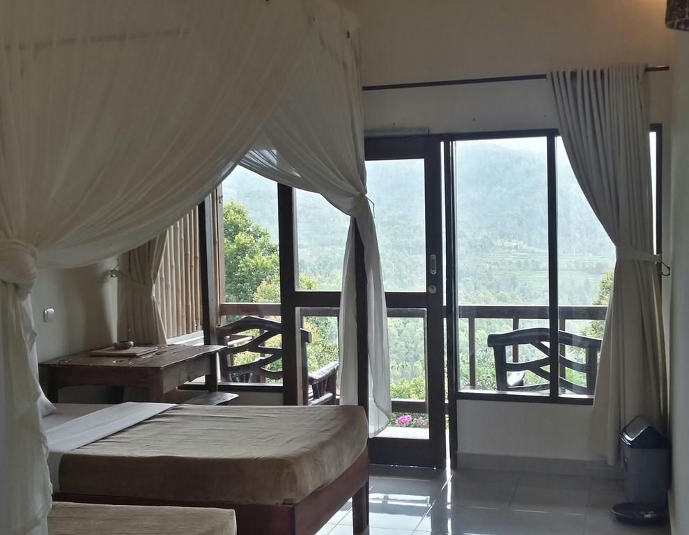 Made Oka Homestay&Warung Munduk Exteriör bild